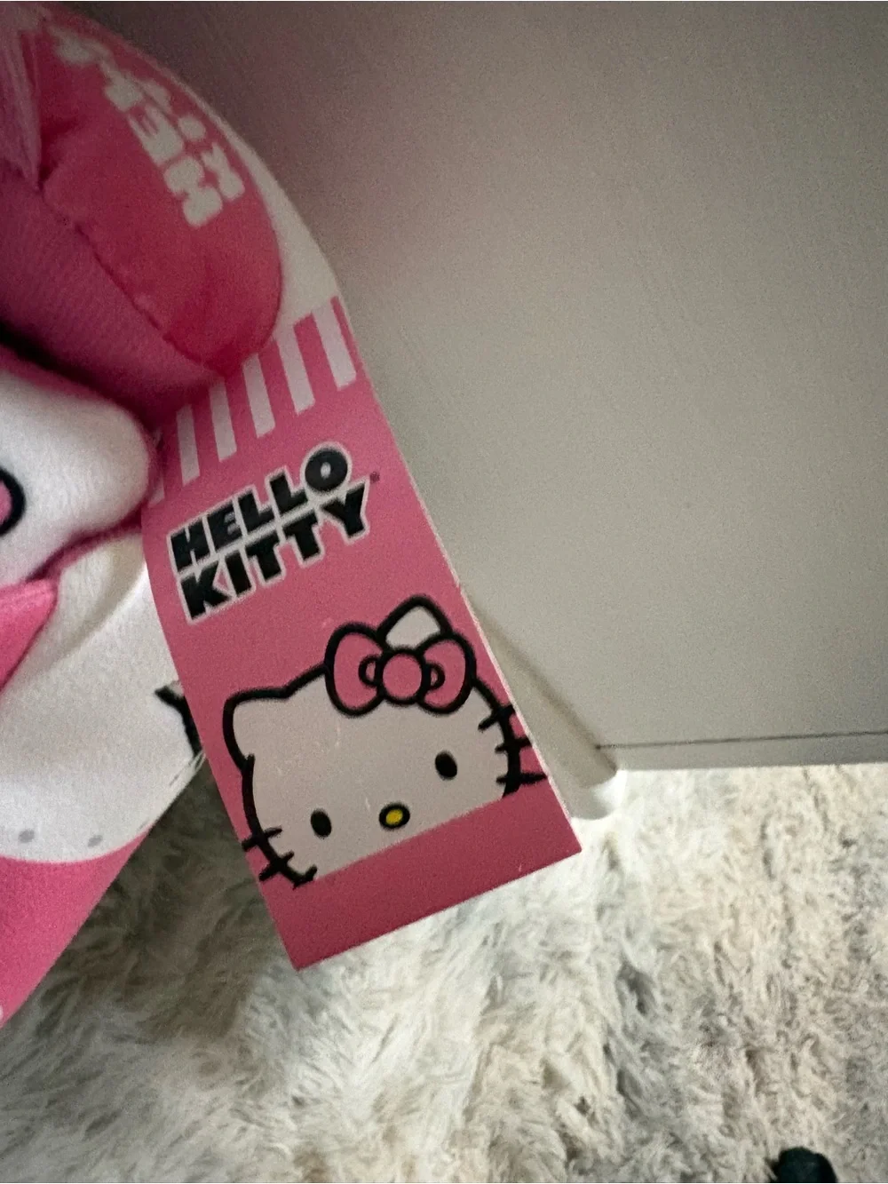 Hello Kitty Pink and White Kids Plush Lace-Up Slippers Sz 2-3